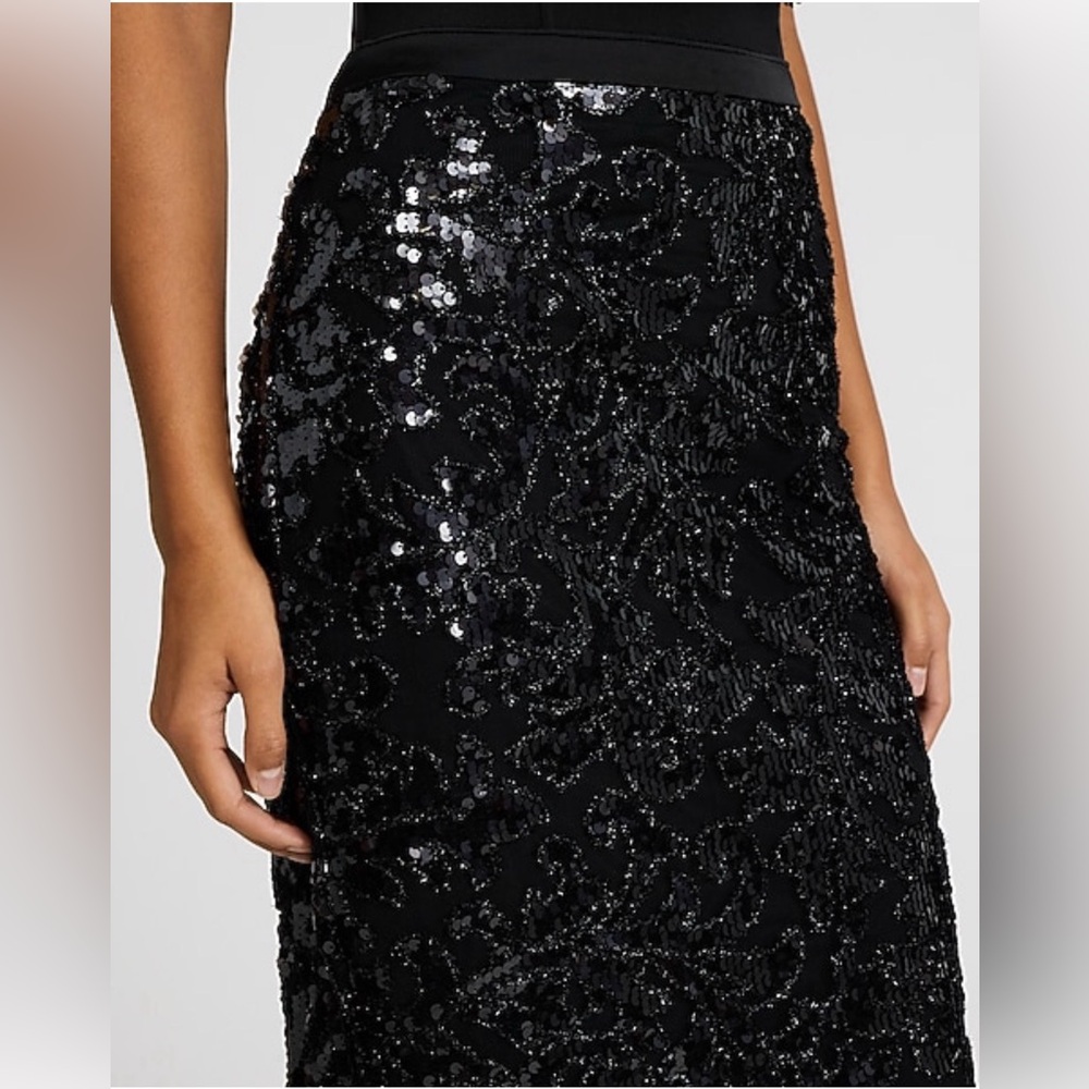NWT Express High Waisted Printed Sequin Midi Skirt - size 2, 4 & 8 - Picture 2 of 7